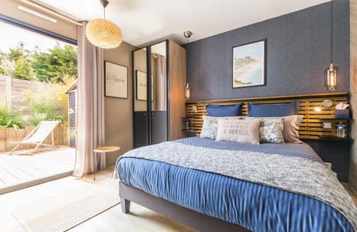 Barneville-Carteret House | 68 m² Gîte ∙ 2 bedrooms ∙ 4 guests