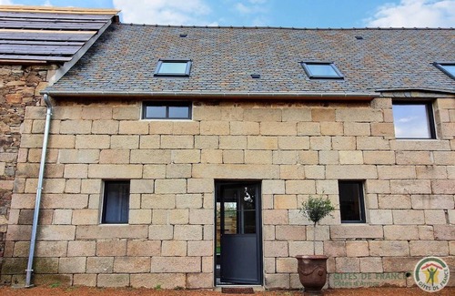 Perros-Guirec House | 70 m² Gîte ∙ 2 bedrooms ∙ 4 guests