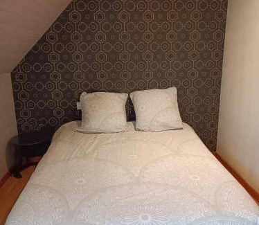 Chateau-Renard House | 70 m² House ∙ 2 bedrooms ∙ 5 guests