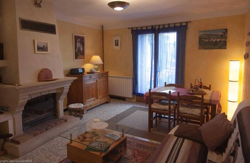 Brenac House | 80 m² Gîte ∙ 2 bedrooms ∙ 4 guests