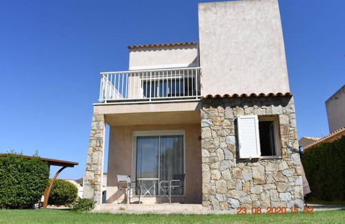 Marine de Saint Ambroggio House | 80 m² House ∙ 2 bedrooms ∙ 5 guests