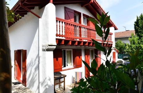 Saint-Jean-de-Luz House | 85 m² Gîte ∙ 3 bedrooms ∙ 6 guests