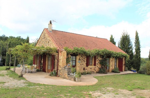 Mazeyrolles House | 85 m² Gîte ∙ 2 bedrooms ∙ 4 guests