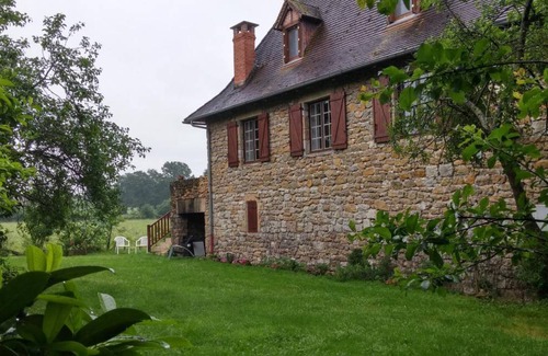 Prudhomat House | 85 m² Gîte ∙ 2 bedrooms ∙ 4 guests