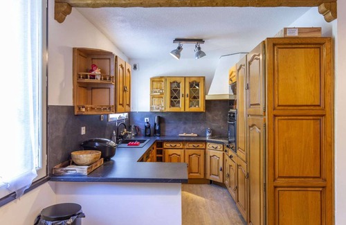 Eaux-Bonnes Apartment | 89 m² Apartment ∙ 3 bedrooms ∙ 8 guests