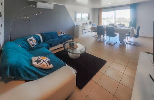Villespassans House | 95 m² House ∙ 3 bedrooms ∙ 6 guests