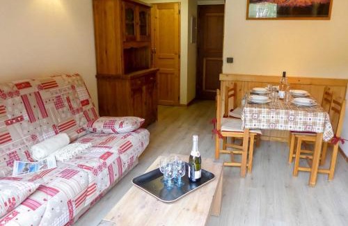 Chamonix City Centre Apartment | Apartment Clos du Savoy-15 by Interhome