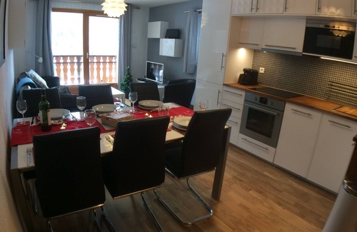 Saint-Jean-dʼAulps Apartment | Apartment In Ski Resort With Mountain Views and only 150m walk to the ski lift.