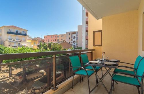 Le Lavandou Apartment | Apartment Saint James-3 by Interhome