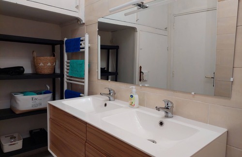 Annecy Apartment | Appartement à Annecy 83m2, Lumineux Pratique Pour une Famille ou 3 Couples