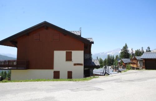 La Rosiere Apartment | Appartement rénové, centre station, balcon, coin montagne, proche pistes et commerces - FR-1-275-158