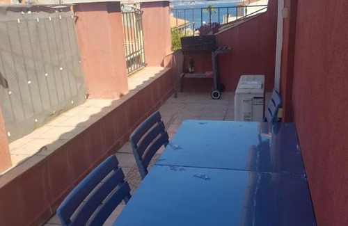 La Ciotat Apartment | Appartement T3 duplex centre historique vue mer