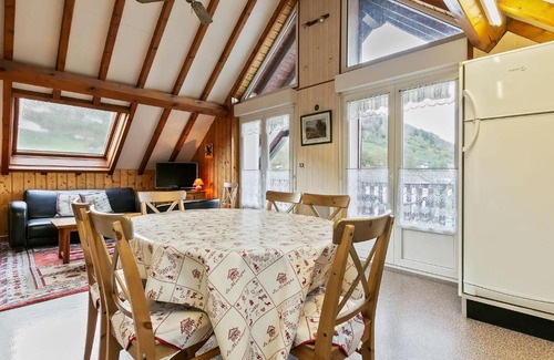 La Bresse Apartment | Appartment 2km from La Bresse 4km from the slopes