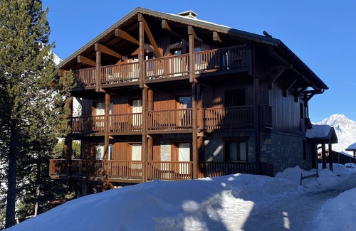 Arc-2000 Apartment | Arcs 2000, new 95m² apartment in a chalet, 2 min from the slopes, wifi, pkg