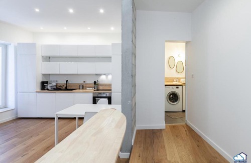 Saint-Lambert Apartment | Bel appartement d'Architecte à Endoume - Air Rental