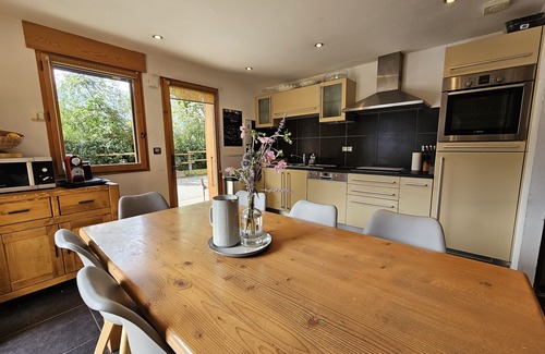 Samoens Apartment | Buqa - A modern, luxurious alpine 'all season' chalet-apartment in Samoëns.