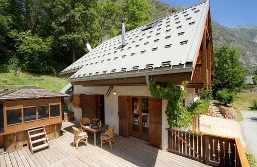 Venosc Ski Chalet | Chalet ∙ 4 bedrooms ∙ 11 guests