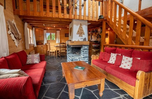 Meribel Ski Chalet | Chalet Petit Gibus