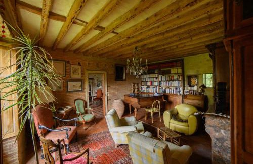 La Genevraie Bed & Breakfast | Chambre d'Hôtes La Ferme du Pré-Martin