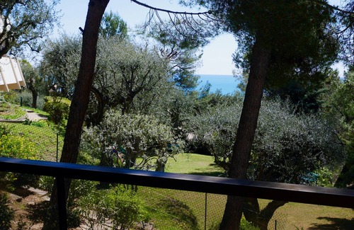 Fabron Apartment | Charming 4-5 rooms in a quiet location-seaviews-Pool-5 min from beaches-Tramway access