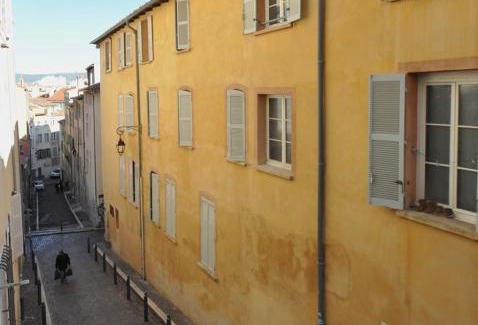 Quartier du Panier Apartment | Charming Apt In The Panier Neighbourhood