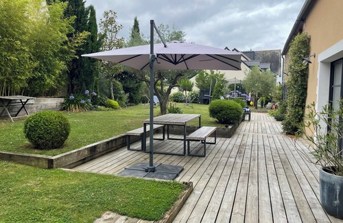 Parame House | Charming family home close to shops and beaches