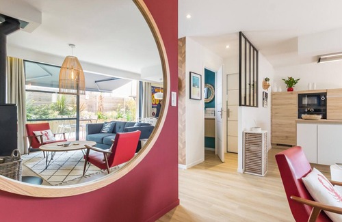 Barneville-Carteret Cottage | Charming Ground-Floor Home with Terrace & Modern Amenities Near the Beach