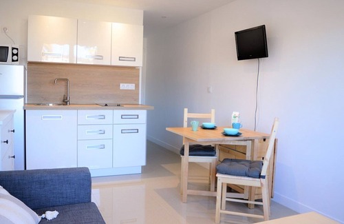 Le Lavandou Apartment | Charming Studio in Le Lavandou, Beach Nearby, 2 Sleeps, Parking, Wi-Fi Option, 2-Star Rating