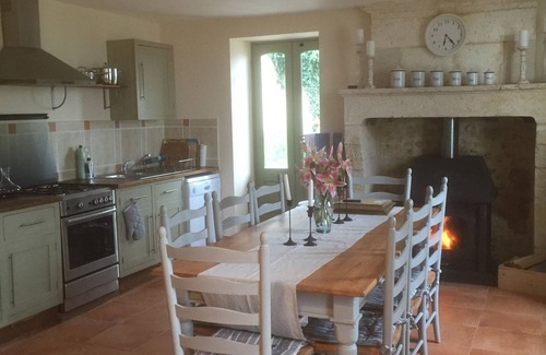Nouvelle-Aquitaine House | Charmingly renovated and beautifully presented old stone cottage.