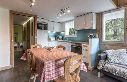 La Clusaz Apartment | Chic 3*, stove, garage, wifi, near slopes
