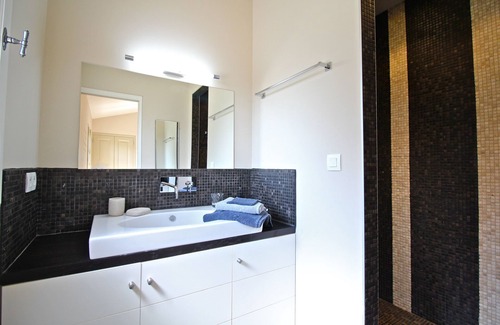 Eygalieres House | Corner of paradise with beautiful views of the Alpilles