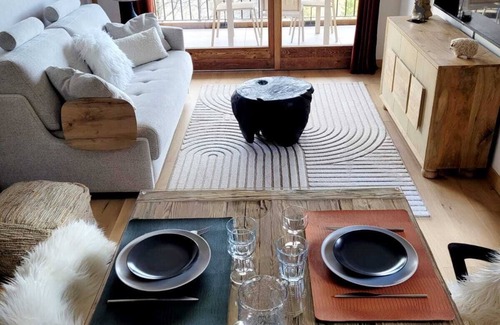 Le Chinaillon House | Cosy apartment with mountain view, 3 bedrooms, sleeps 6