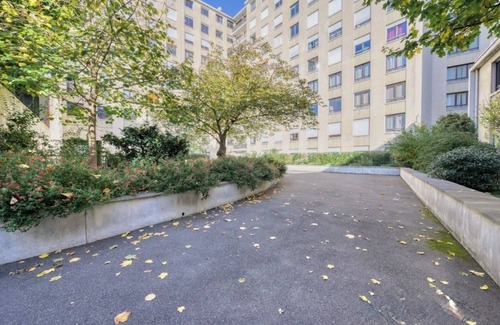 Porte-Dauphine Apartment | Delightful 2-bedroom apartment with WiFi in Paris