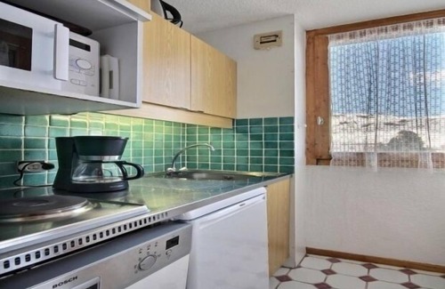 Belle Plagne Apartment | Divisible studio 4 pers. south-facing, balcony, ski-in/ski-out, Belle Plagne