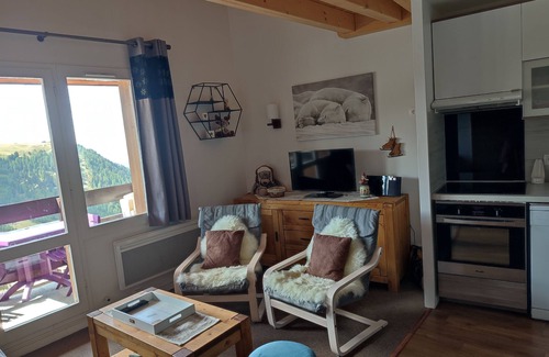 Belle Plagne Apartment | Duplex BELLE PLAGNE 43m ², big stay, 2 true rooms, 3 *, foot of the tracks