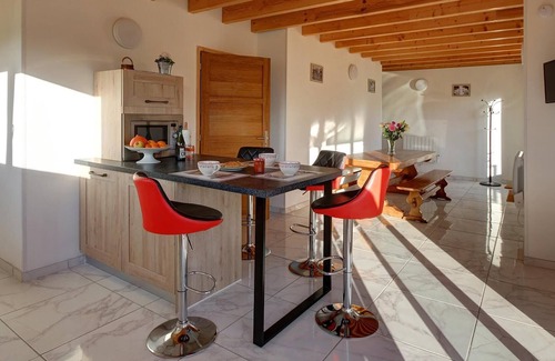 Plouescat House | Holiday house 150 m from the sandy beach