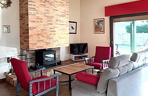 Vielle-Saint-Girons House | Homerez - House in Vielle-Saint-Girons.