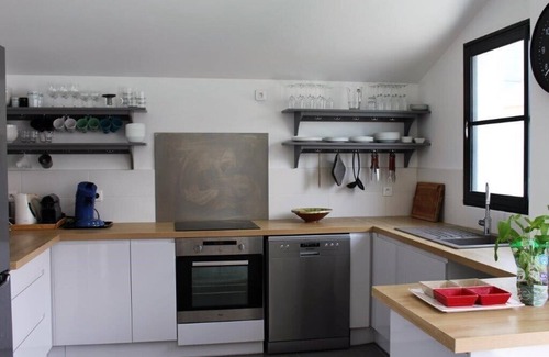 Capbreton House | House with swimming-pool for 10/12 persons- Free Wifi