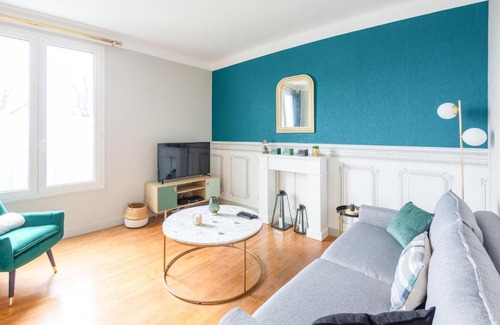 Downtown Apartment | Kenedus Beau Standing Cours d'Ajot 65m2 Vue rade