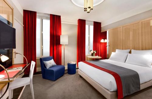 Quartier de la Porte-Saint-Denis Hotel | l'Echiquier Opéra Hotel Paris - MGallery Collection