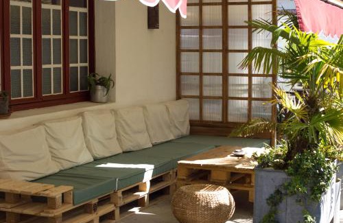 Guethary Hostel | L'escale Surf Hostel - Auberge de jeunesse