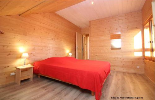 Puy-Sanieres Apartment | La Rawette