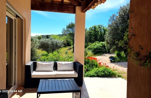 Camps-la-Source Villa | Large 3-bedroom single-storey villa with swimming pool