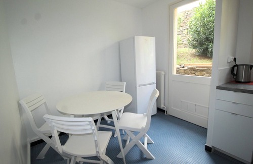 Collioure Apartment | Large apartment with terrace 300m from the beach in Collioure