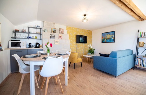 Chenehutte-Treves-Cunault House | Le Clos Eugenie - Charmante maison avec jardin et vue sur la Loire