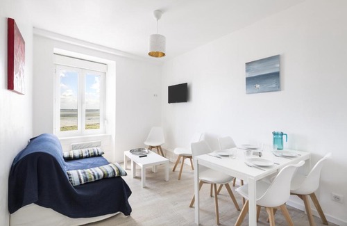 Cancale Apartment | Le Gambetta, Cancale vue mer