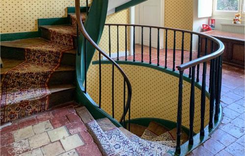 Saint-Michel-de-Chavaignes House | Lovely Home In St Michel D,chavaignes