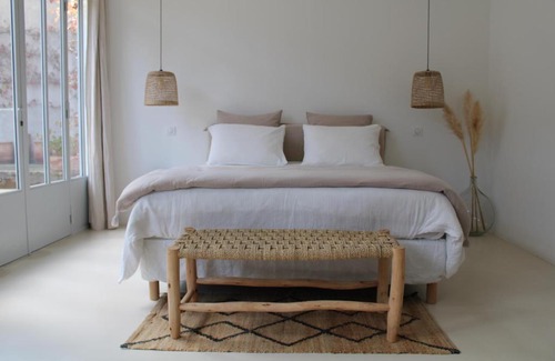 Eygalieres Bed & Breakfast | Maison Les Chênes