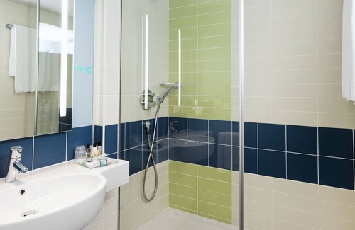 Quartier Atlantis Hotel | Mercure Paris Massy Gare TGV