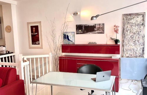Saint-Victor Apartment | Modern Design Loft Apartment, Steps to Notre Dame